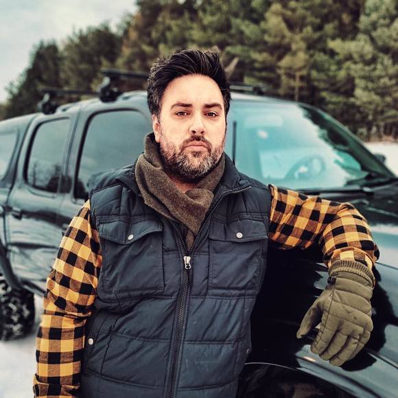 Profile Picture of David Weller (@muskokabros) on Poshmark