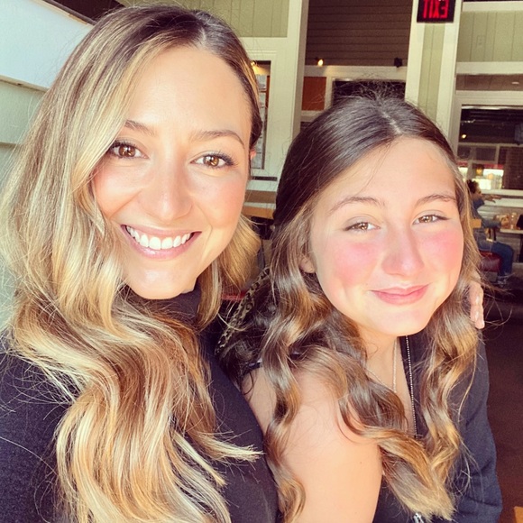 Profile Picture of Jessica Marsala (@jesscalderon27) on Poshmark