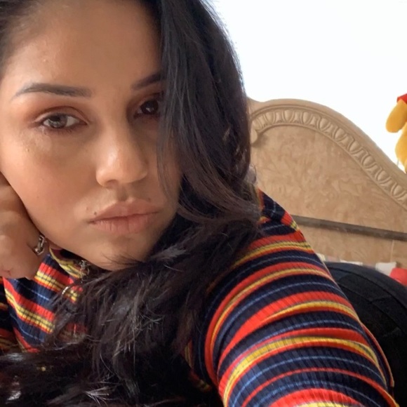 Profile Picture of Griselda Suarez (@gris299) on Poshmark