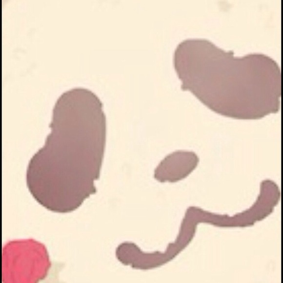 Profile Picture of Puyu Li (@leahinorange) on Poshmark