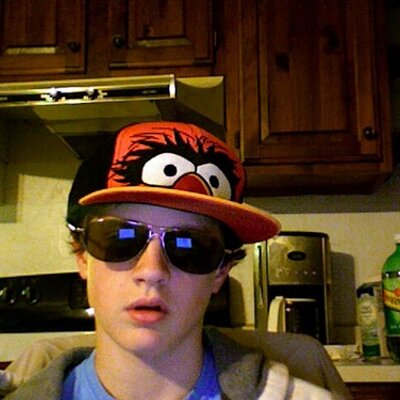 Profile Picture of Aaron Bouchard (@EMINEM62209) on Twitter