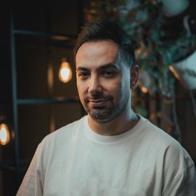 Profile Picture of Ali Hosseinzadeh (@Ali_Hosseinzadeh) on Pinterest