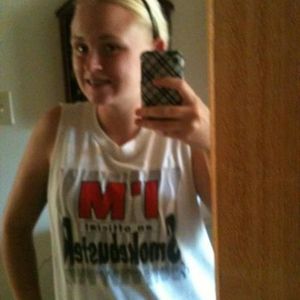 Profile Picture of Jasmine Fish. (@johndeere121) on Myspace