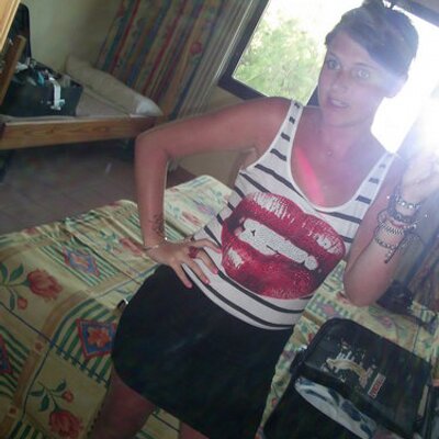 Profile Picture of Dani Lousie Glover X (@DaniLouise121) on Twitter