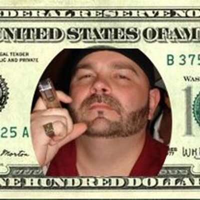 Profile Picture of Michael Rowles (@michaelrowles) on Twitter