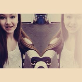 Profile Picture of ❤️Erika Nixon❤️ (@Brunttebabe) on Pinterest