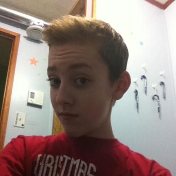 Profile Picture of James Mclearn (@jamesmclearn1) on Poshmark