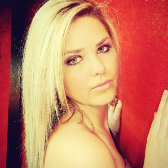 Profile Picture of Jordan Moore (@jordanmoore20) on Poshmark