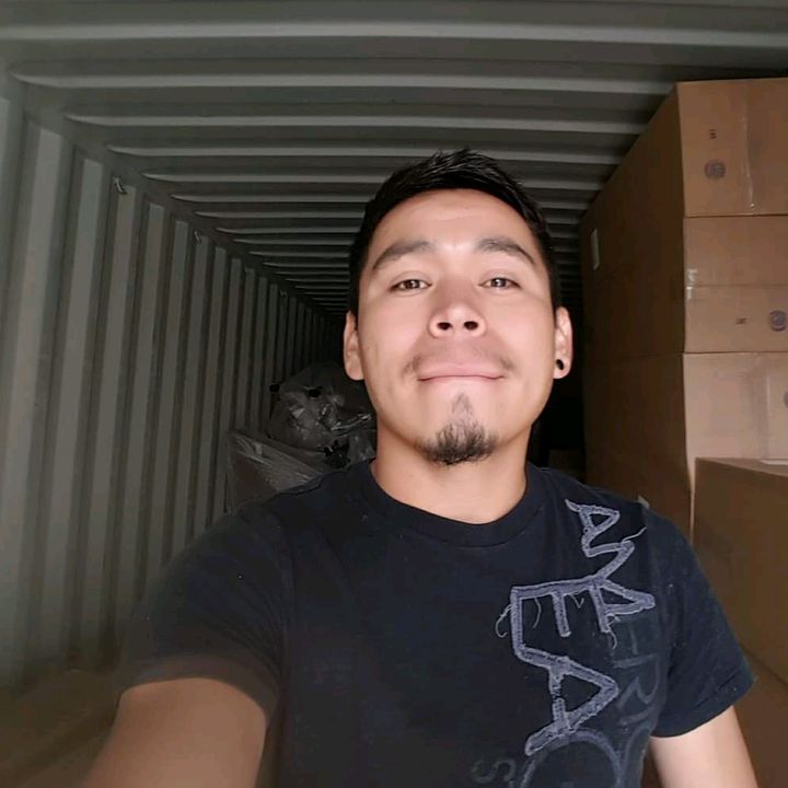 Profile Picture of loren (@lorenzomoreno883) on Tiktok