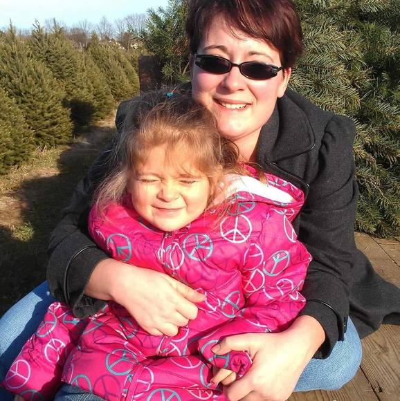 Profile Picture of Jennifer Fotta (@angelbaby0528jw) on Poshmark