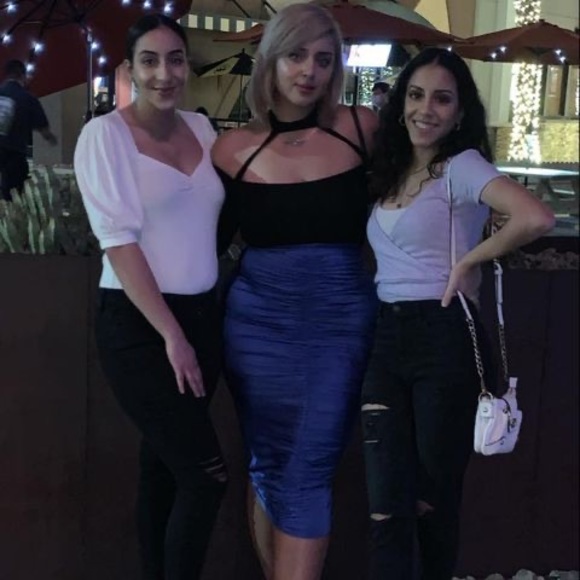 Profile Picture of Amanda Elgamal (@amandaelgamal) on Poshmark
