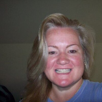 Profile Picture of Cathy Boyer (@catb38) on Twitter