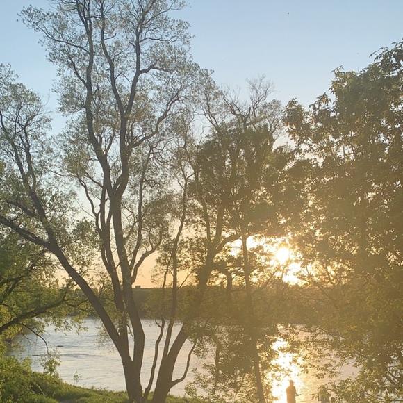 Profile Picture of Ademide Asenuga (@ade473) on Poshmark