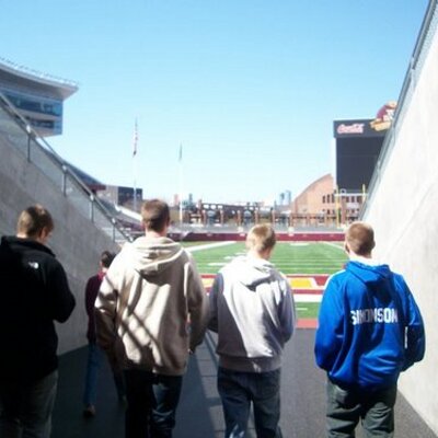 Profile Picture of Tyler Simonson (@TylerSimo20) on Twitter