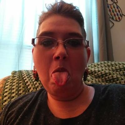 Profile Picture of Mandy Michelle Price (@crumpler_mandy) on Twitter