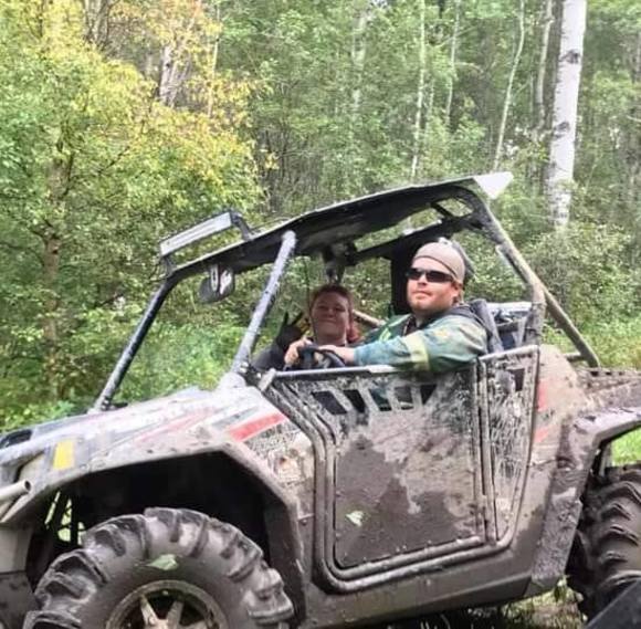 Profile Picture of Brett Ross (@brett_692003) on Poshmark