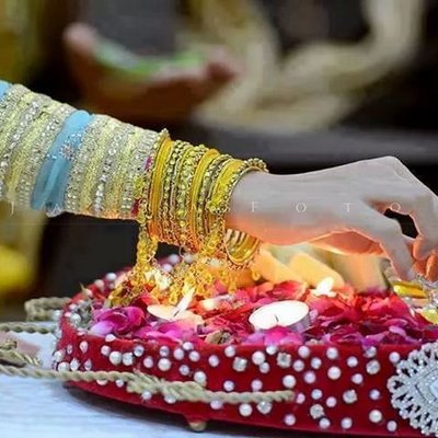 Profile Picture of Nadia Ansari (@nadiaansari7) on Twitter