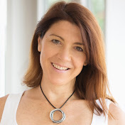 Profile Picture of Stephanie J. Moore (@StephanieJMoore) on Youtube