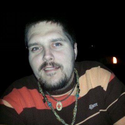 Profile Picture of Zachary Dane Fennel (@zacmumbles) on Twitter