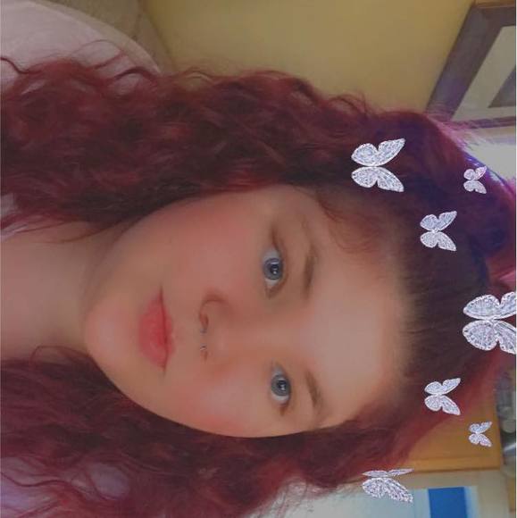 Profile Picture of Summer Olmstead (@summer_olmstead) on Poshmark
