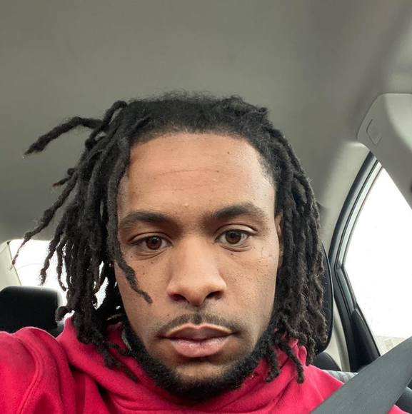 Profile Picture of Dominique Horton (@damoedidit) on Poshmark