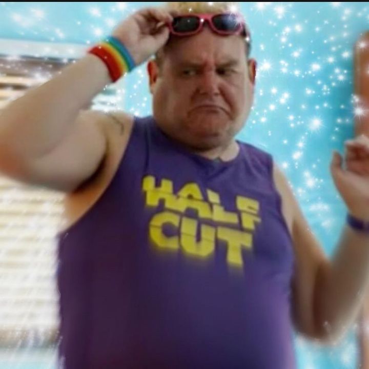 Profile Picture of 🧋🪐💕 (@kennethbenidorm) on Tiktok