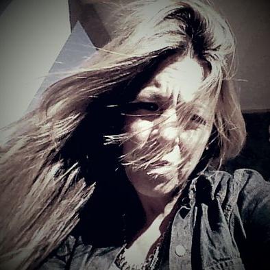 Profile Picture of Yanina Zanarini (@Lachani77) on Twitter