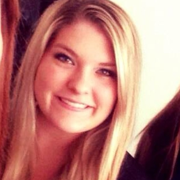 Profile Picture of Megan Vansant (@meggann32194) on Poshmark