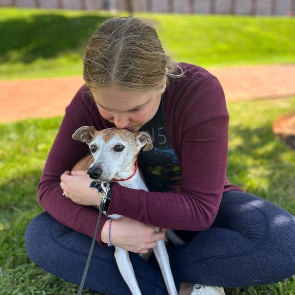 Profile Picture of Renee Haines (@reneehaines394) on Poshmark