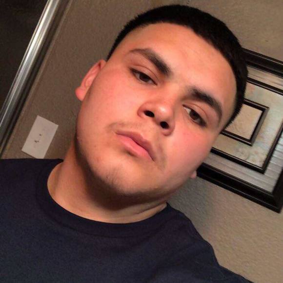 Profile Picture of Chris Mungia (@chrism13) on Poshmark