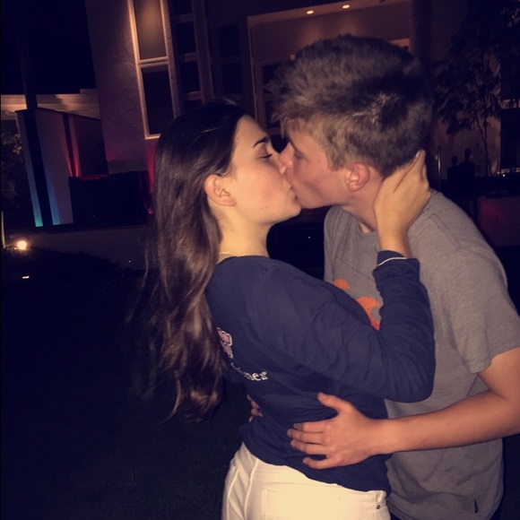 Profile Picture of Morgan Hack (@morganhack17) on Poshmark