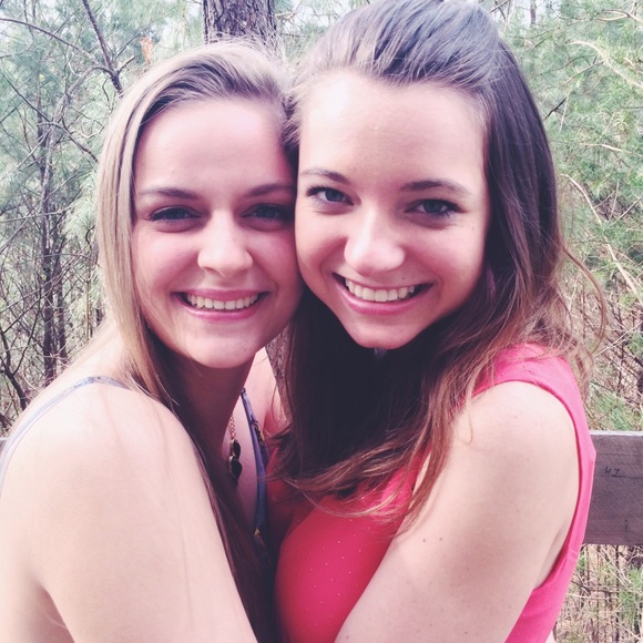 Profile Picture of Bailey Dingley (@baileyad1) on Poshmark