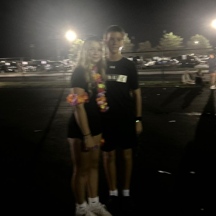 Profile Picture of Kate (@katebuescher21) on Tiktok