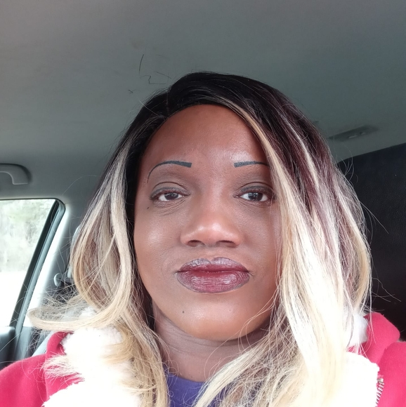 Profile Picture of Jerita Hampton (@jeritahampton3) on Poshmark