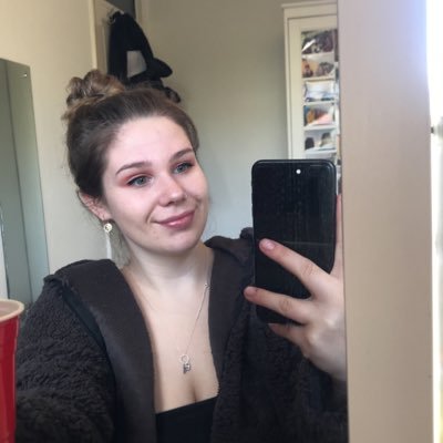 Profile Picture of Aimee Bishop (@AimeeBishopp) on Twitter
