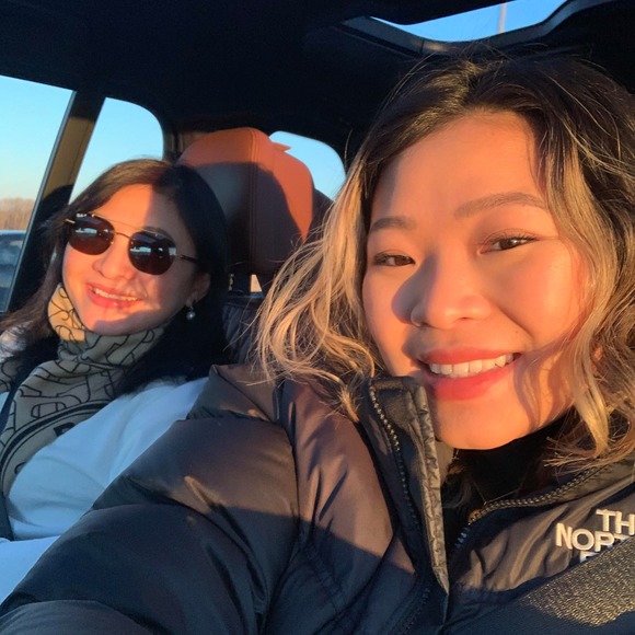 Profile Picture of Nhung Phan (@phannhung1805) on Poshmark