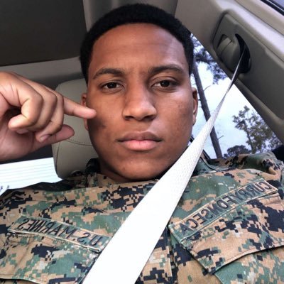 Profile Picture of Chris _ Rodriguez (@Chris_Curry4) on Twitter