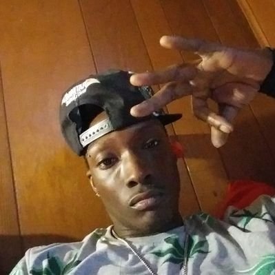 Profile Picture of Mike Schmuck (@MikeSchmuck6) on Twitter