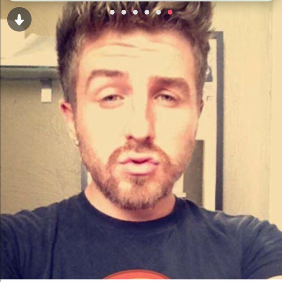 Profile Picture of Matthew Keyse (@inspiremore) on Poshmark