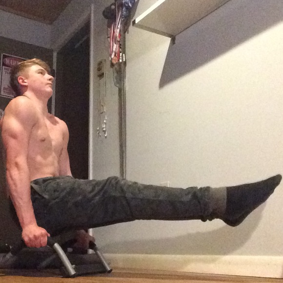 Profile Picture of Piotr Maciorowski (@piotrmac7) on Poshmark