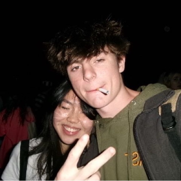 Profile Picture of Jesse Mccrea (@br0wning) on Poshmark