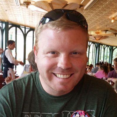 Profile Picture of Thomas Stogsdill (@tomstogs) on Twitter