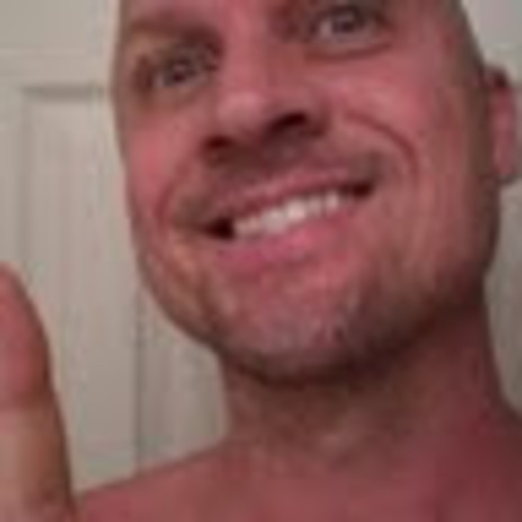 Profile Picture of Shawn Conley (@shawnconley765) on Poshmark