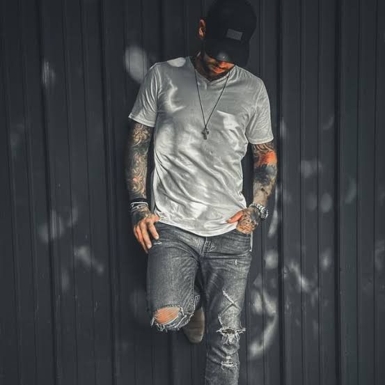 Profile Picture of coreywarren (@coreywaren) on Tiktok