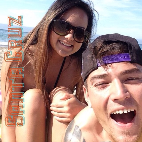 Profile Picture of Steven Otaguro (@odie21) on Poshmark