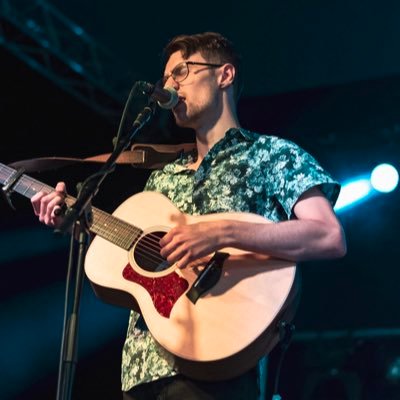 Profile Picture of Toby Burton (@TobyBurtonMusic) on Twitter