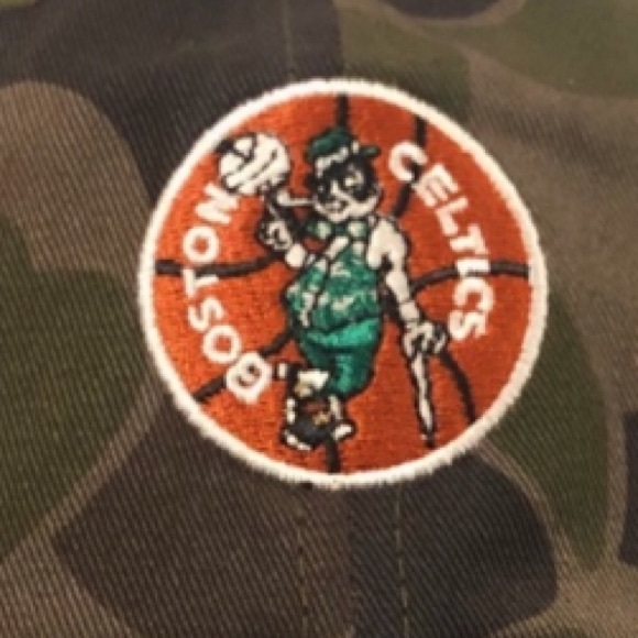 Profile Picture of Pam Rotondo (@tyrotondo) on Poshmark