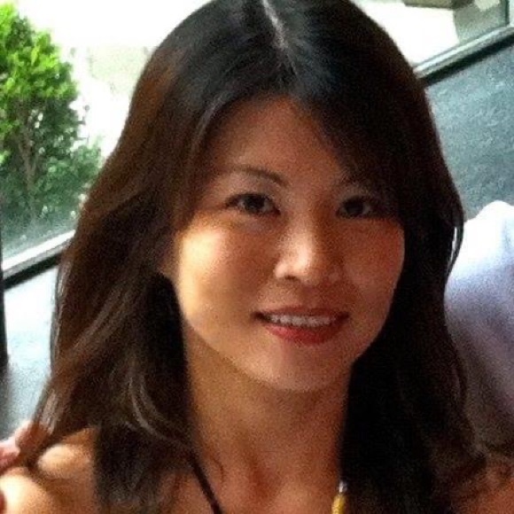 Profile Picture of Chisako Spergl (@chisako1015) on Poshmark