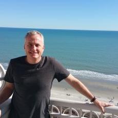 Profile Picture of Christopher Goss (@X24Goss) on Twitter