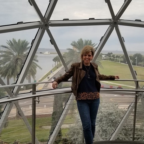 Profile Picture of Marcia Casteel (@mustangmarcia11) on Poshmark